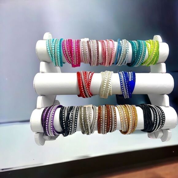 SALE ♥️ Leather 💠 Rhinestone 💠 Double-wrap Bracelet Bar 💠 New - Picture 1 of 3